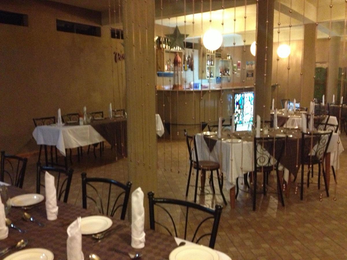 Ikweta Country Inn Maua Kaathene Экстерьер фото