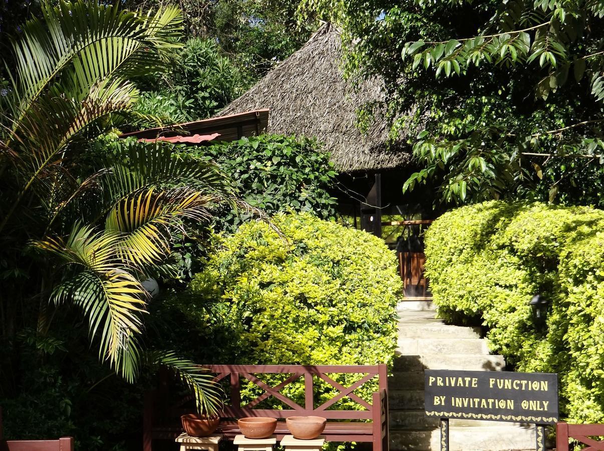 Ikweta Country Inn Maua Kaathene Экстерьер фото